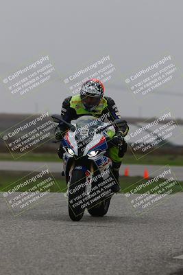 media/Nov-29-2025-TrackDaz (Sat) [[10ae2d9bce]]/C Group/Session 4 (Wheelie Bump)/